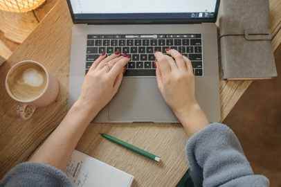 1688974650410392.jpg 购物免费.jpg